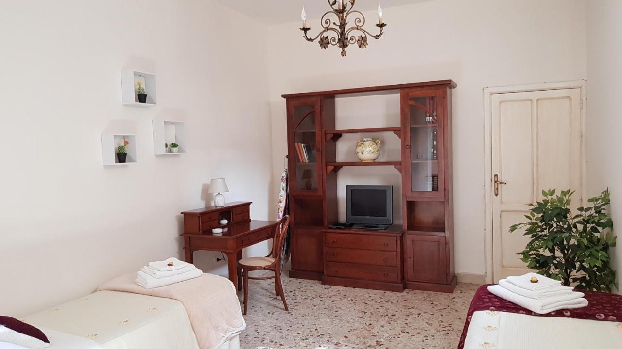 Lidia'S Home Canicatti Exterior photo